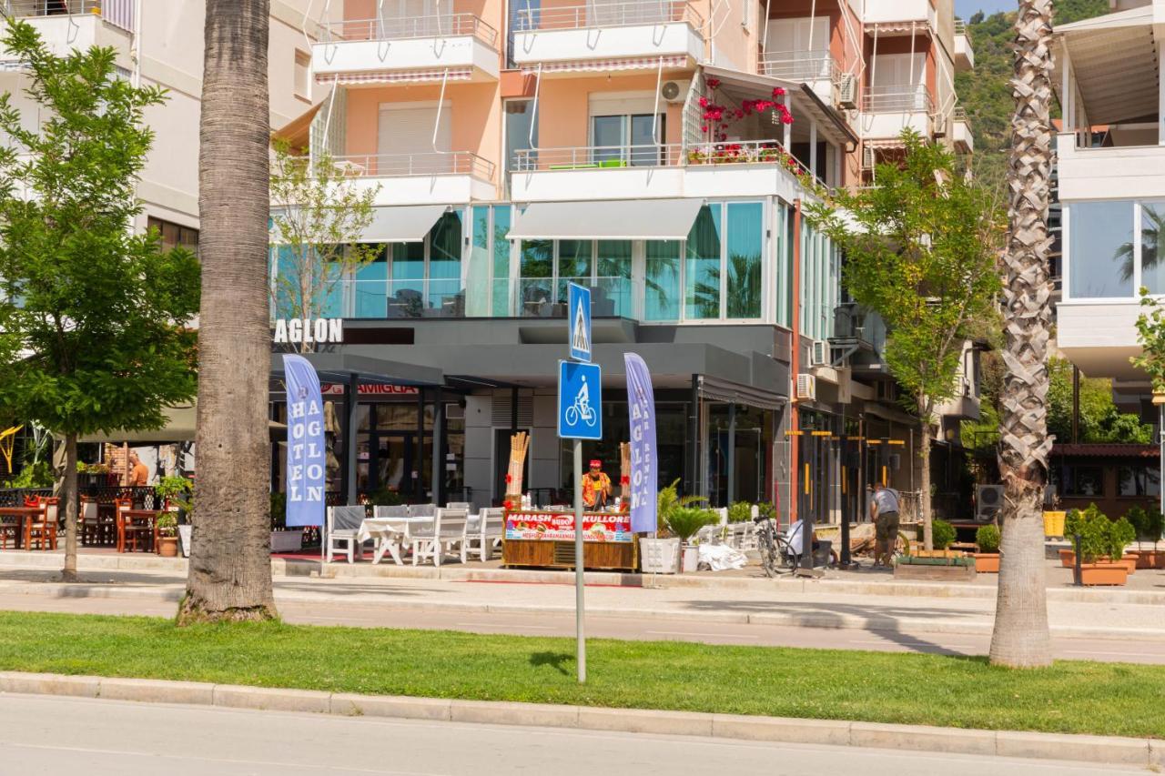 Hotel Aglon Vlorë Extérieur photo